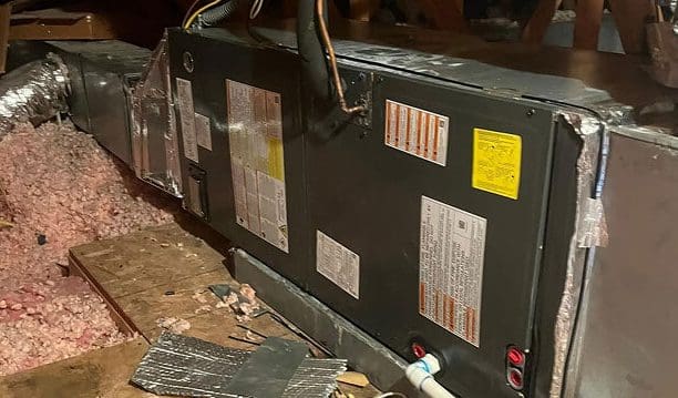 Home HVAC unit installation in crawlspace